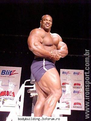 Ronnie Coleman - in perioada de masa(desi nu sunt sigur ca e chiar - culturisti celebri